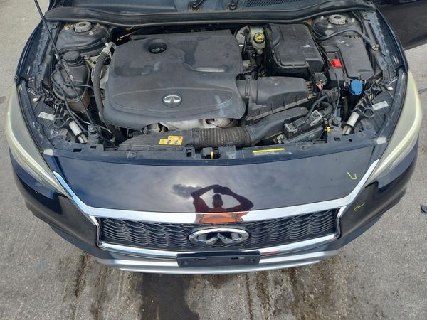 2018 INFINITI QX30