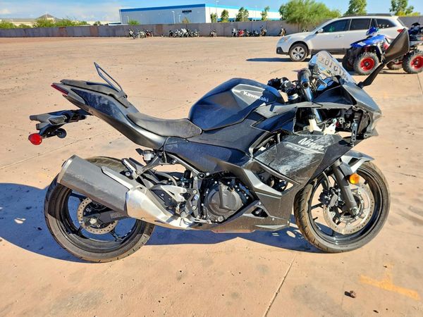 2026 KAWASAKI EX500