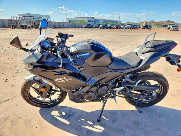 2026 KAWASAKI EX500
