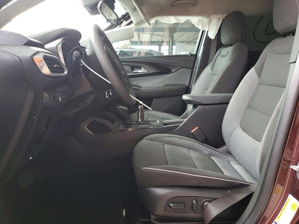 2023 CHEVROLET TRAILBLAZE LT — DENT