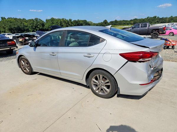 2017 HYUNDAI ELANTRA
