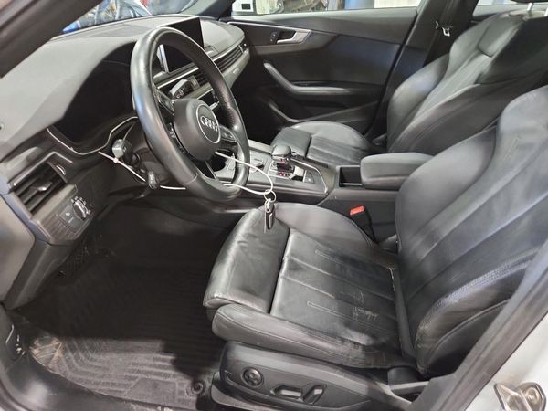 2019 AUDI A4