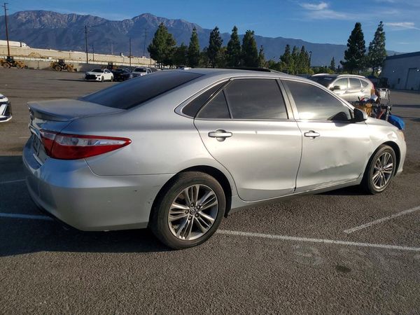 2017 TOYOTA CAMRY