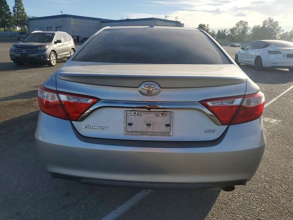 2017 TOYOTA CAMRY