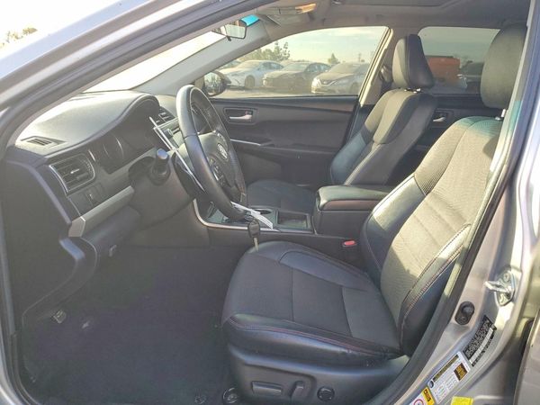 2017 TOYOTA CAMRY