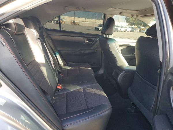 2017 TOYOTA CAMRY