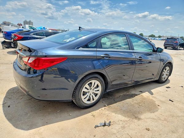 2012 HYUNDAI SONATA Middle-low level
