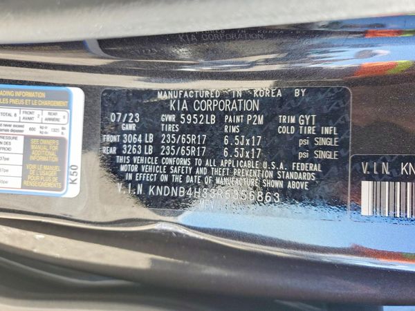 2024 KIA CARNIVAL LX, LX Seat Package