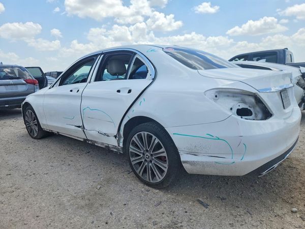 2016 MERCEDES-BENZ C