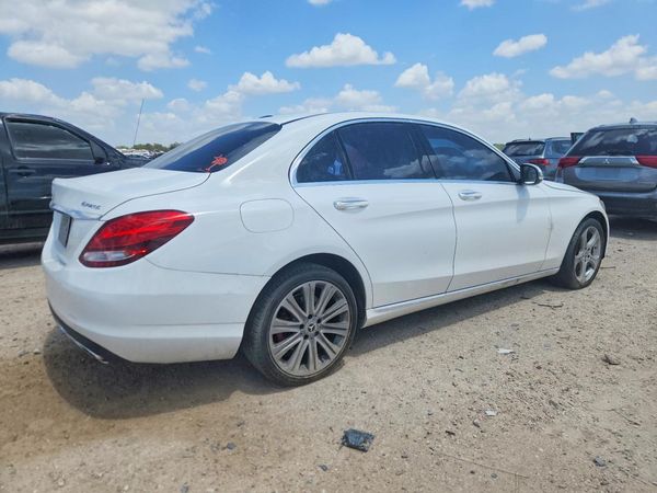 2016 MERCEDES-BENZ C