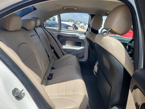 2016 MERCEDES-BENZ C