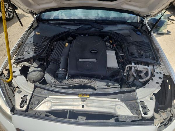 2016 MERCEDES-BENZ C