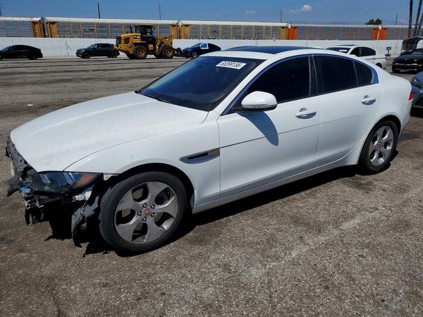 2018 JAGUAR XE