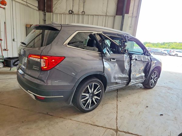 2020 HONDA PILOT