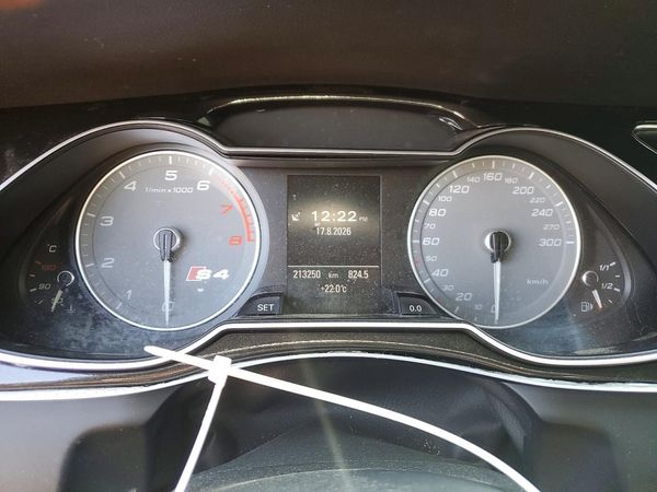 2013 AUDI S4 Technik