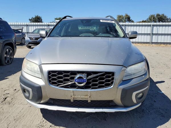 2016 VOLVO XC70 SV33 Premier