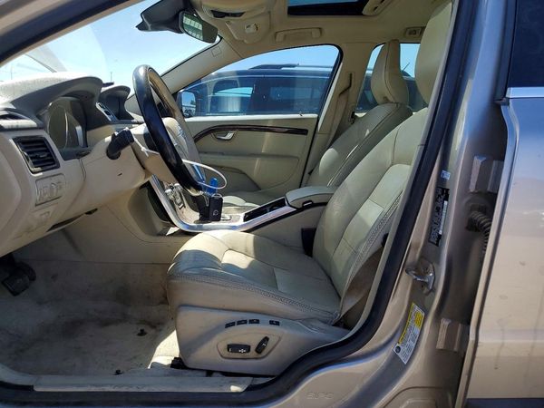 2016 VOLVO XC70 SV33 Premier