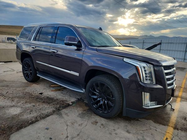 2016 CADILLAC ESCALADE
