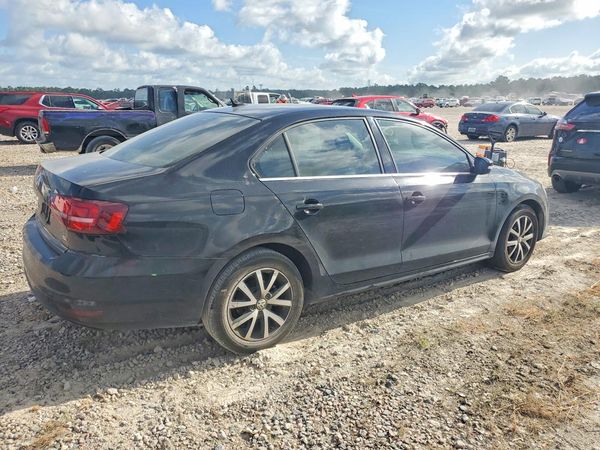 2017 VOLKSWAGEN JETTA SE