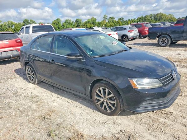 2017 VOLKSWAGEN JETTA SE