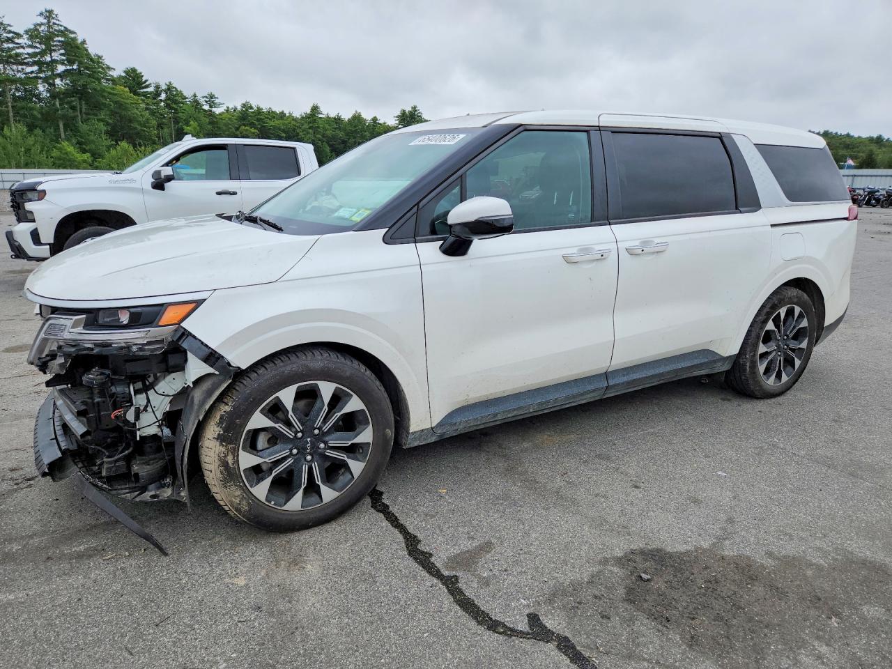 2024 KIA CARNIVAL EX