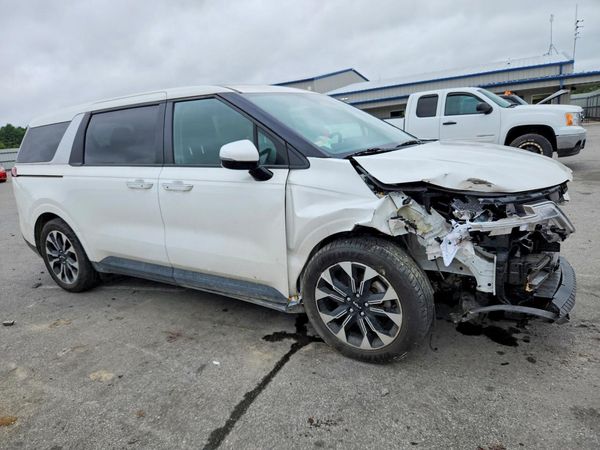 2024 KIA CARNIVAL EX