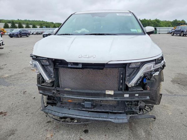 2024 KIA CARNIVAL EX