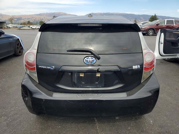 2013 TOYOTA PRIUS — DIRR