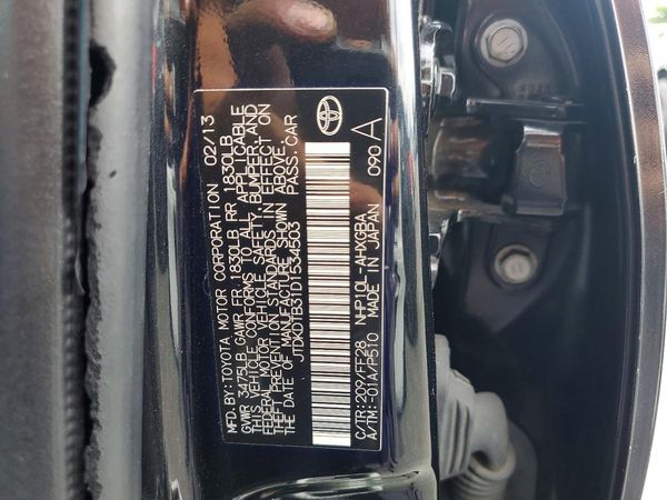 2013 TOYOTA PRIUS — VINS