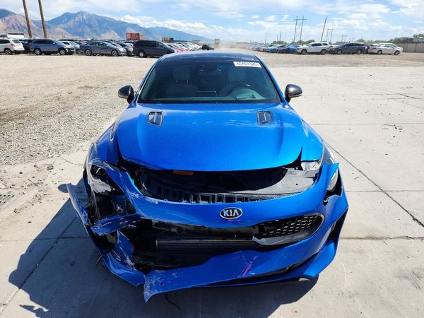 2018 KIA STINGER GT2