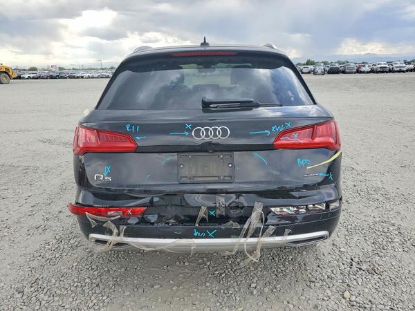 2020 AUDI Q5 quattro Premium
