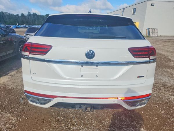 2022 VOLKSWAGEN ATLAS CROSS SPORT