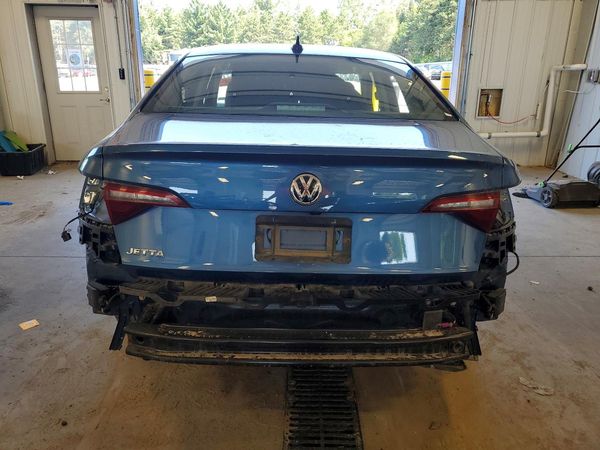 2021 VOLKSWAGEN JETTA S / R-Line