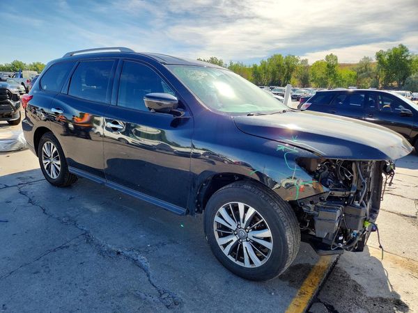 2019 NISSAN PATHFINDER