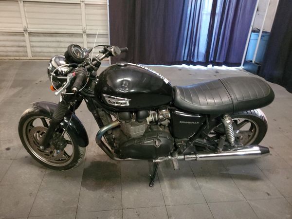 2013 TRIUMPH MOTORCYCLE BONNEVILLE