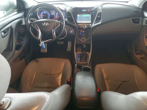2015 HYUNDAI ELANTRA