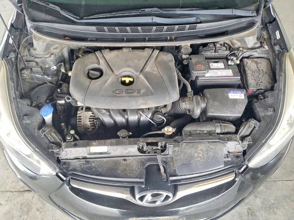 2015 HYUNDAI ELANTRA