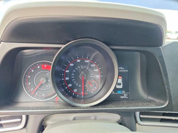 2021 HYUNDAI ELANTRA SE