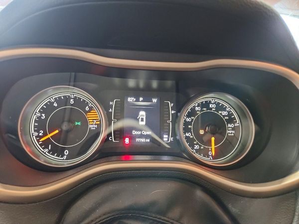 2018 JEEP CHEROKEE