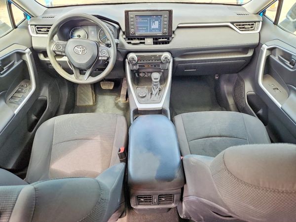 2021 TOYOTA RAV4 LE HV
