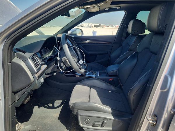 2022 AUDI SQ5 quattro Premium