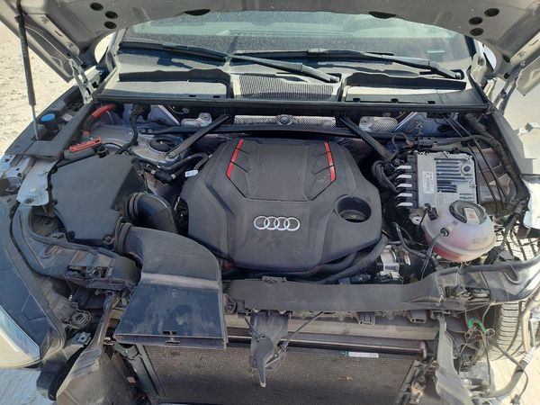 2022 AUDI SQ5 quattro Premium