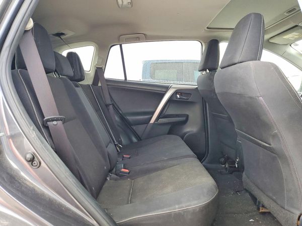 2017 TOYOTA RAV4 XLE