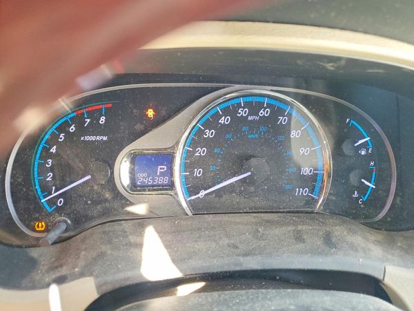 2013 TOYOTA SIENNA