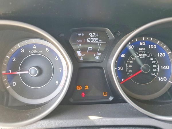 2013 HYUNDAI ELANTRA