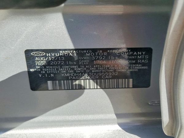 2013 HYUNDAI ELANTRA