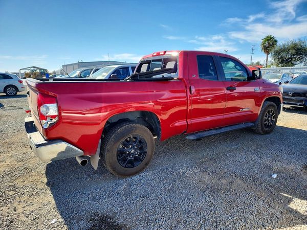2016 TOYOTA TUNDRA SR/SR5