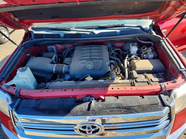 2016 TOYOTA TUNDRA SR/SR5