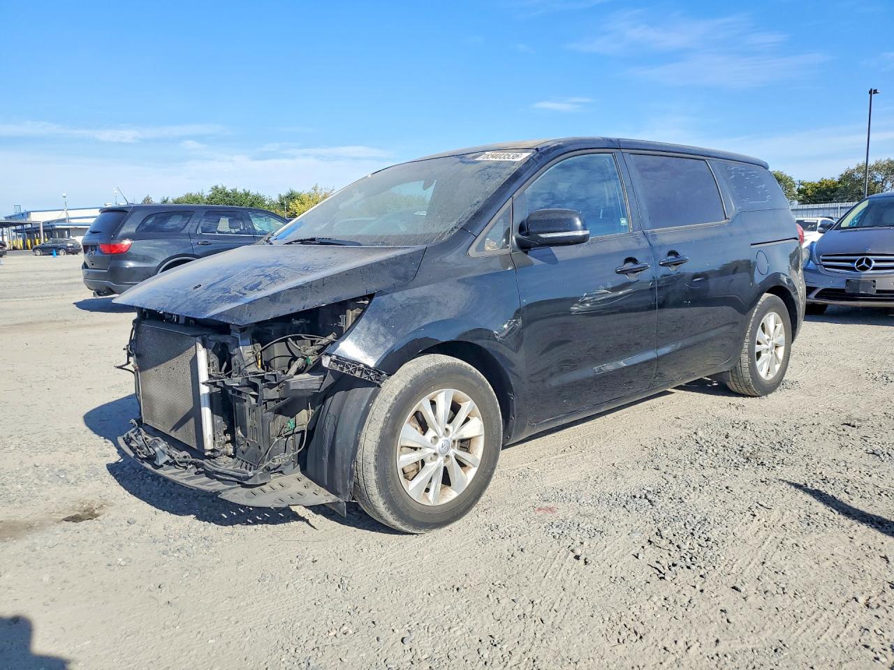 2015 KIA SEDONA L - Low level