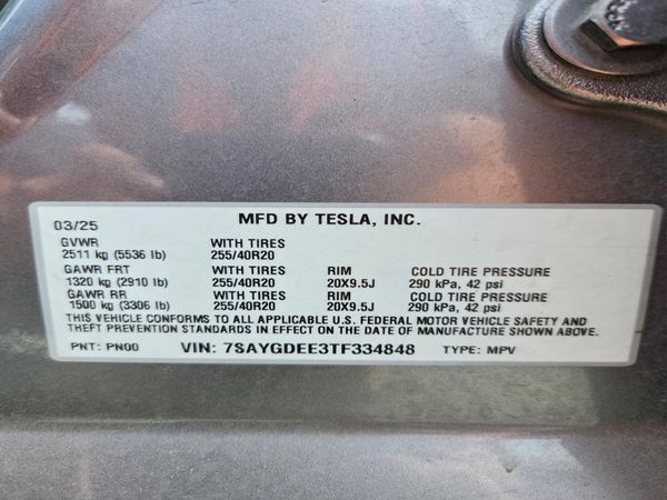 2026 TESLA MODEL Y
